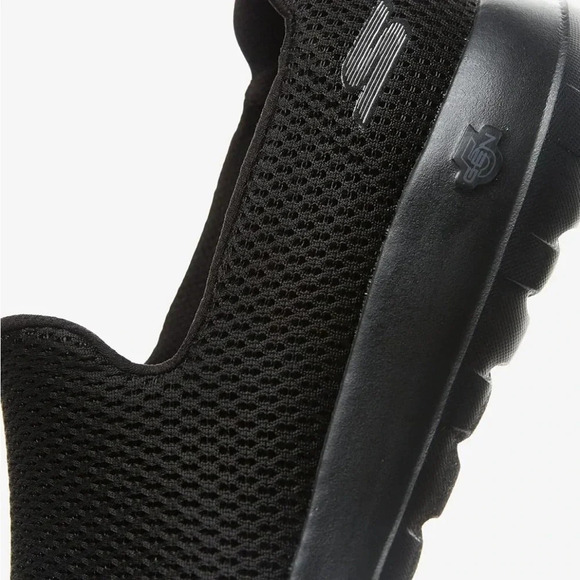 Skechers Men's Go Max-Athletic Air Mesh Slip on Walking Shoe Sneaker 11.5W - Picture 8 of 9